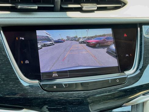 Used 2023 Cadillac XT6 Premium Luxury AWD/4WD image 14