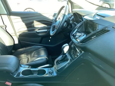 Used 2013 Ford Escape Titanium w/ Parking Technology Pkg AWD/4WD image 20