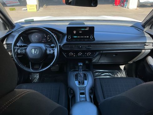 Used 2023 Honda HR-V Sport image 15