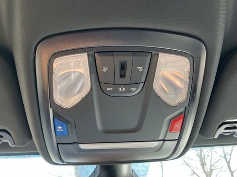 Used 2024 RAM 2500 Big Horn w/ Sport Appearance Package AWD/4WD image 31