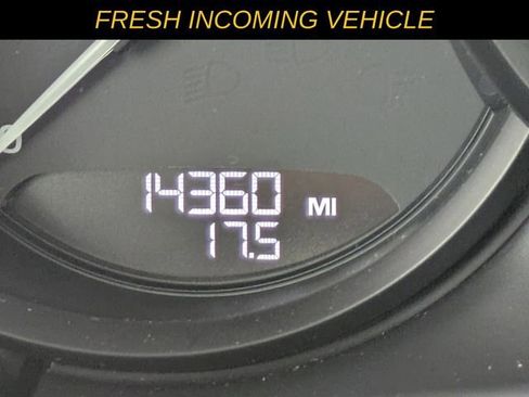 Used 2024 Porsche Macan image 22