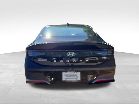 New 2026 Hyundai Sonata Limited FWD image 4