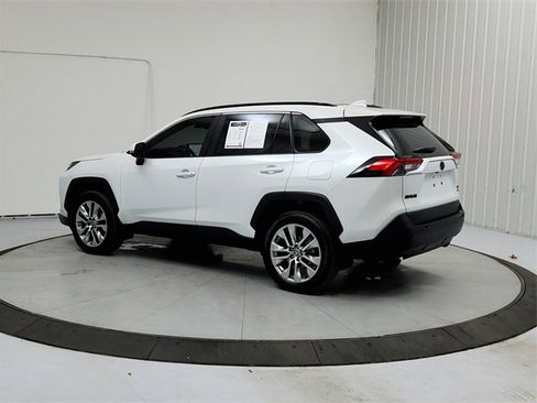Used 2025 Toyota RAV4 XLE Premium w/ Weather Package image 5