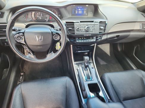 Used 2017 Honda Accord Sport Special Edition image 12
