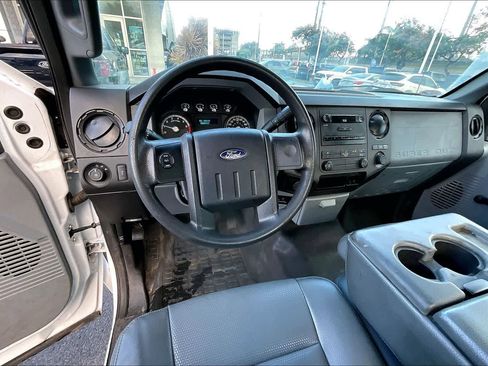 Used 2016 Ford F250 XL RWD image 14
