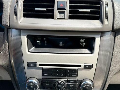 Used 2011 Ford Fusion SEL FWD image 16