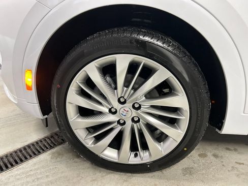 New 2026 Buick Envision Avenir AWD/4WD image 9