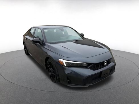 Used 2025 Honda Civic Sport image 3