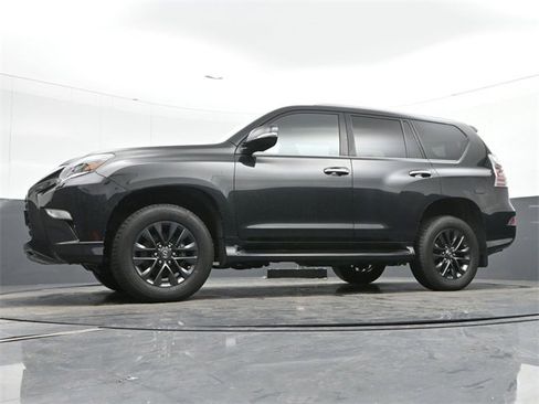 Certified 2023 Lexus GX 460 Premium w/ Premium Plus Package image 44