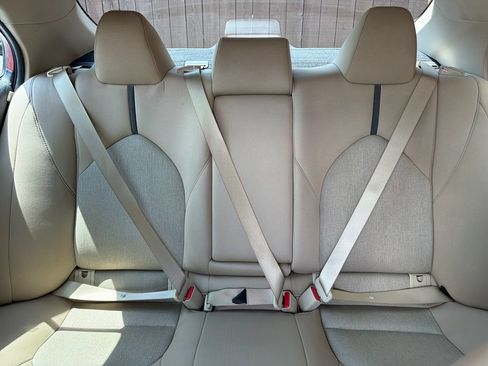 Used 2024 Toyota Camry LE w/ Convenience Package FWD image 28