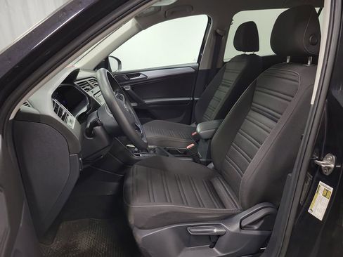 Used 2023 Volkswagen Tiguan S FWD image 13
