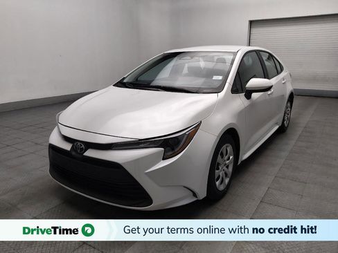 Used 2025 Toyota Corolla LE FWD image 1