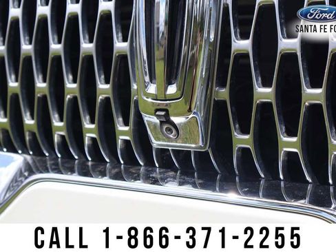 Used 2023 Lincoln Aviator Reserve w/ Equipment Group 201A image 11