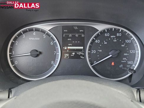 New 2025 Nissan Kicks Play S image 13