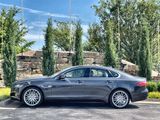 Used 2020 Jaguar XF Prestige image 3