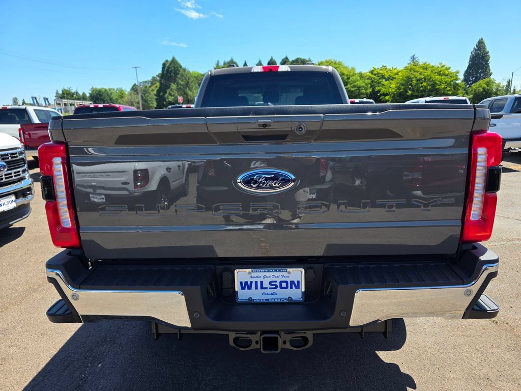 New 2026 Ford F350 Lariat w/ Chrome Package AWD/4WD image 8