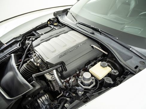 Used 2014 Chevrolet Corvette Stingray Coupe w/ 2LT Preferred Equipment Group image 27