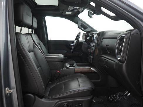 Used 2020 Chevrolet Silverado 1500 High Country AWD/4WD image 13