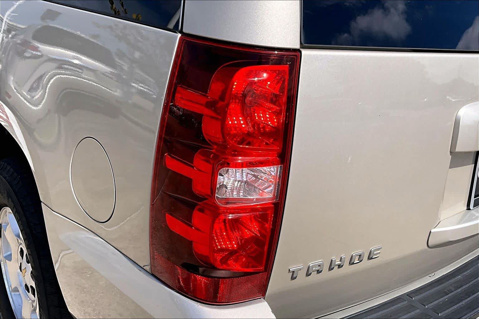Used 2013 Chevrolet Tahoe LT RWD image 27