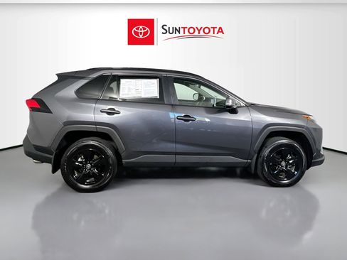 Used 2025 Toyota RAV4 XLE w/ Convenience Package FWD image 2