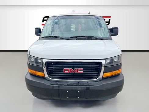 Used 2024 GMC Savana 2500 Work Van w/ Driver Convenience Package image 2