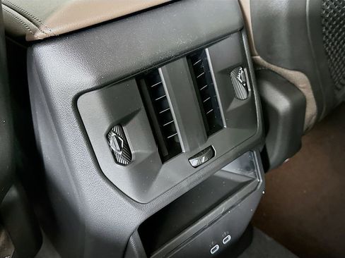 New 2026 BMW X3 xDrive30 w/ Convenience Package image 30