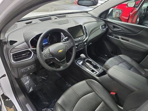 Used 2024 Chevrolet Equinox Premier AWD/4WD image 18
