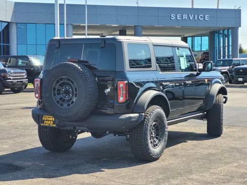 New 2026 Ford Bronco Badlands AWD/4WD image 4