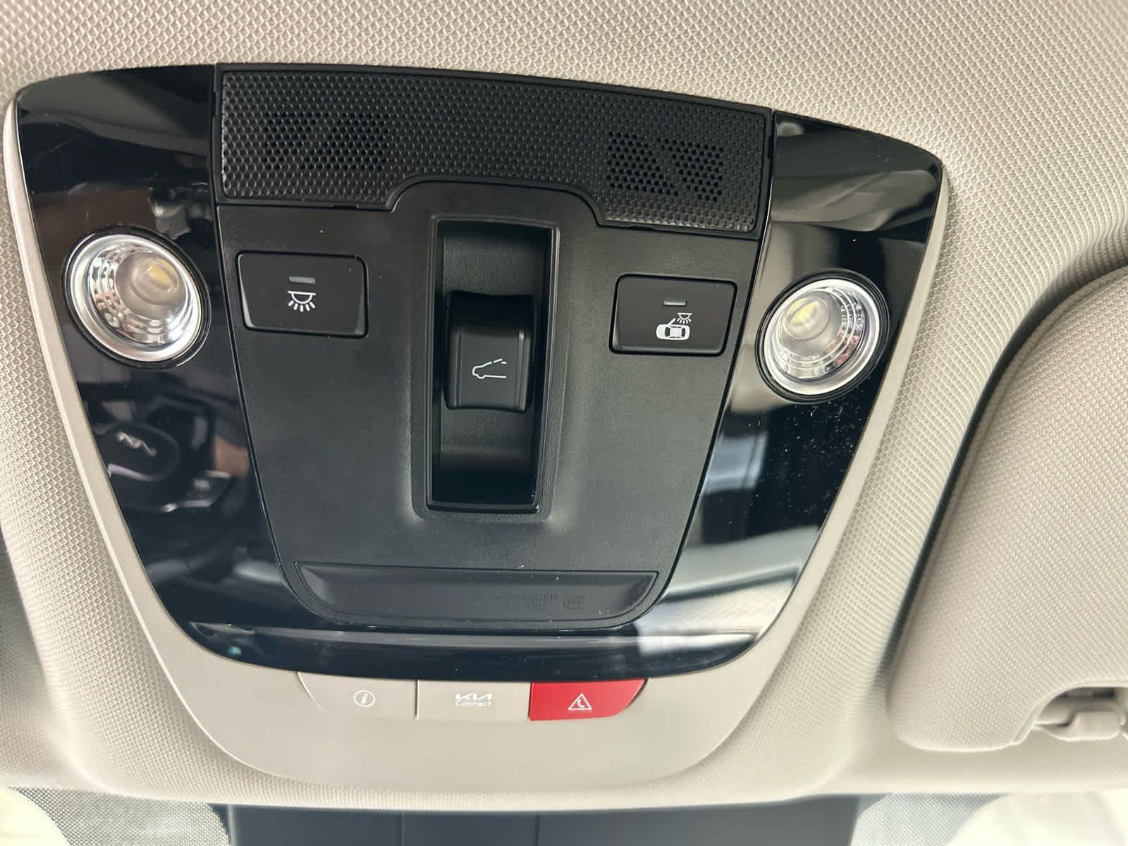 Used 2023 Kia Sorento SX AWD/4WD image 7