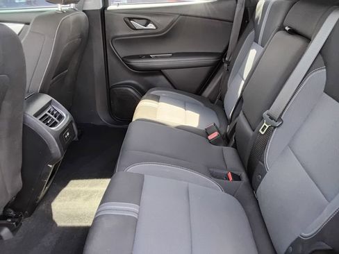 Used 2024 Chevrolet Blazer LT w/ Convenience Package image 8