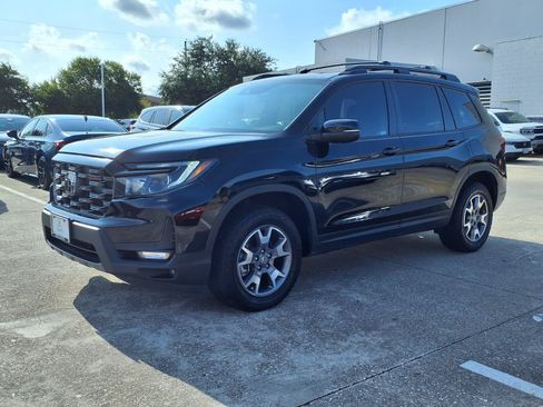 Certified 2023 Honda Passport TrailSport image 22