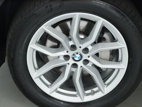 Used 2020 BMW X5 xDrive40i w/ Premium Package AWD/4WD image 41