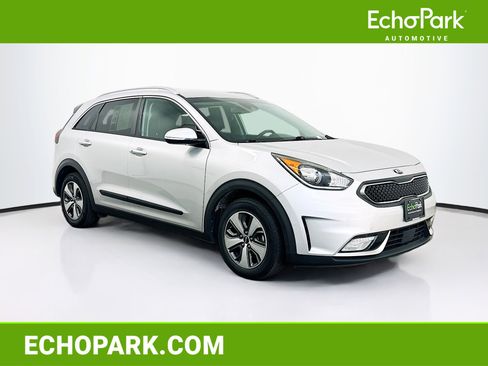 Used 2018 Kia Niro EX image 1
