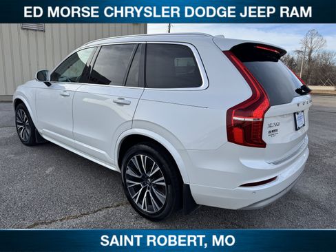 Used 2022 Volvo XC90 T6 Momentum w/ Advanced Package image 6