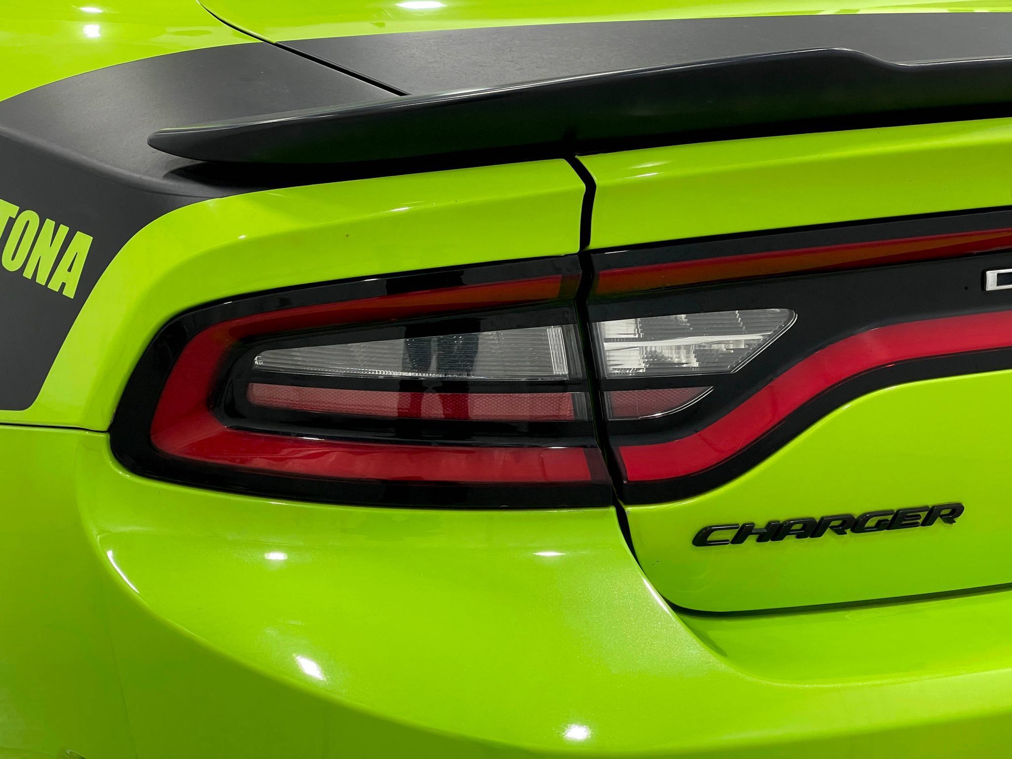 Used 2019 Dodge Charger Scat Pack w/ Daytona Edition Group RWD image 31