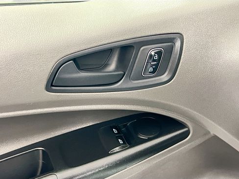 Used 2020 Ford Transit Connect XL image 16