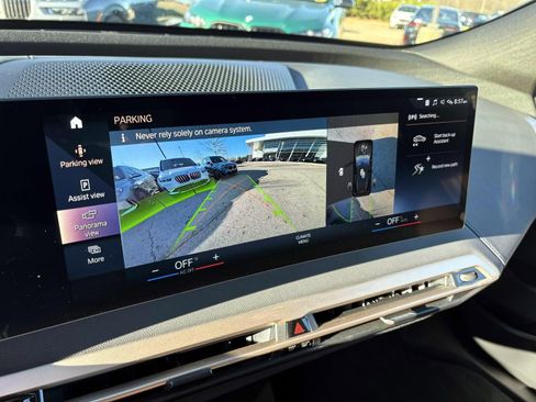 Used 2023 BMW iX xDrive50 w/ Premium Package image 21