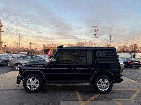 Used 2015 Mercedes-Benz G 550 image 4