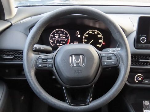 Certified 2023 Honda HR-V LX image 18