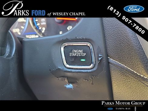 Used 2021 GMC Acadia SLT w/ Technology Package image 28