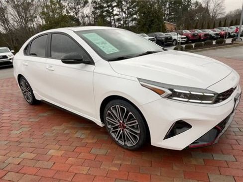 Used 2023 Kia Forte GT w/ GT2 Package image 3