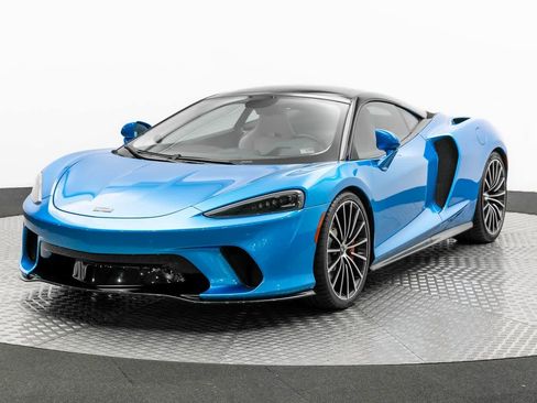Used 2020 McLaren GT image 1