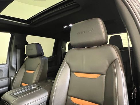 Used 2022 GMC Sierra 1500 AT4 w/ AT4 Premium Package image 15