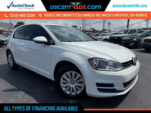 Used 2015 Volkswagen Golf S image 1