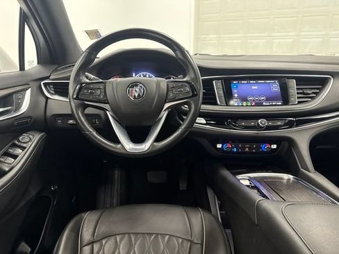 Used 2023 Buick Enclave Avenir AWD/4WD image 26