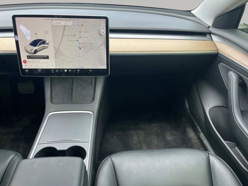 Used 2021 Tesla Model 3 Standard Range Plus RWD image 12