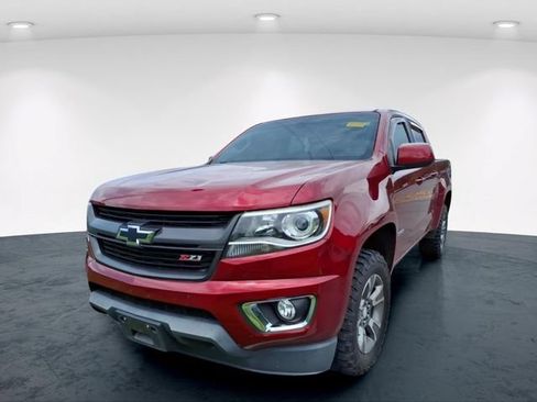 Used 2017 Chevrolet Colorado Z71 AWD/4WD image 4