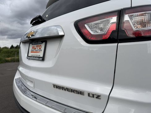 Used 2016 Chevrolet Traverse LTZ AWD/4WD image 10