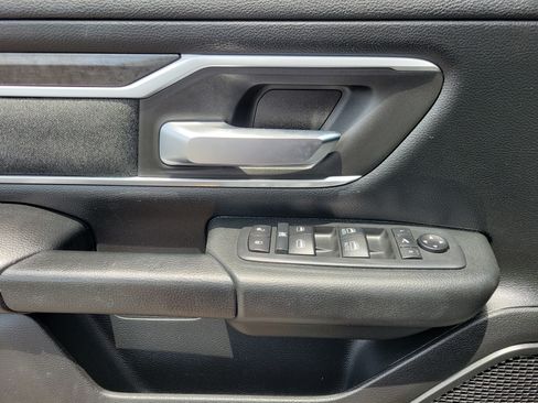 Used 2020 RAM 1500 Big Horn AWD/4WD image 6