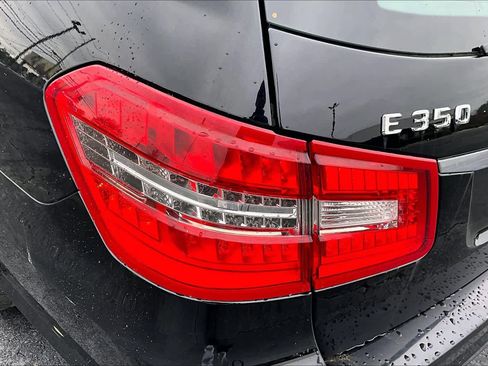 Used 2013 Mercedes-Benz E 350 E 350 Sport image 28